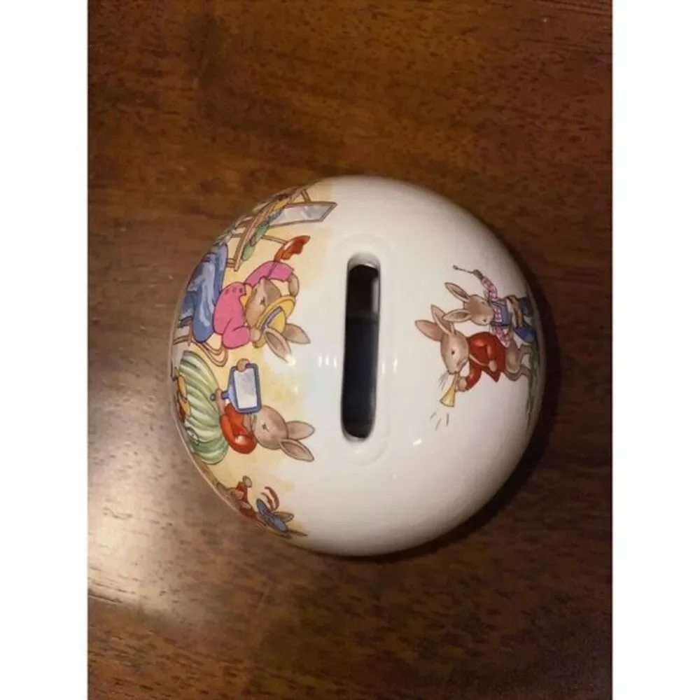 Bunnykins Royal Doulton 1984‎ Vintage Porcelain Round Coin Bank